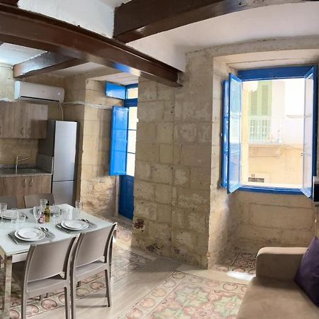 Traditional Townhouse In The Hearth Of Valletta Villa Eksteriør bilde