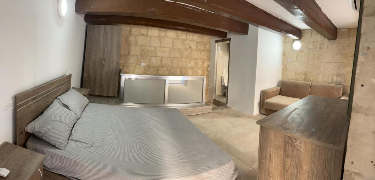 Traditional Townhouse In The Hearth Of Valletta Villa Eksteriør bilde